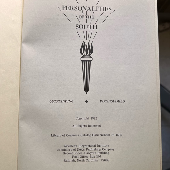 PERSONALITIES of the SOUTH - Picture 6 of 8